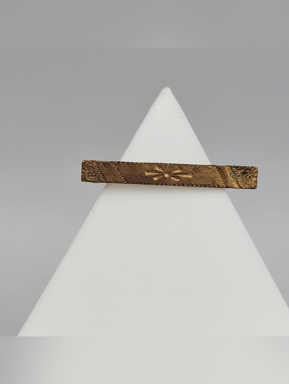 Antique Victorian Bar Pin Brooch Gold Tone Eastlake Engraved Star Collar Pin